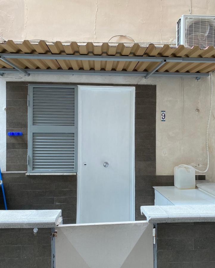 Ropelli Santa Chiara Apartment Naples Luaran gambar