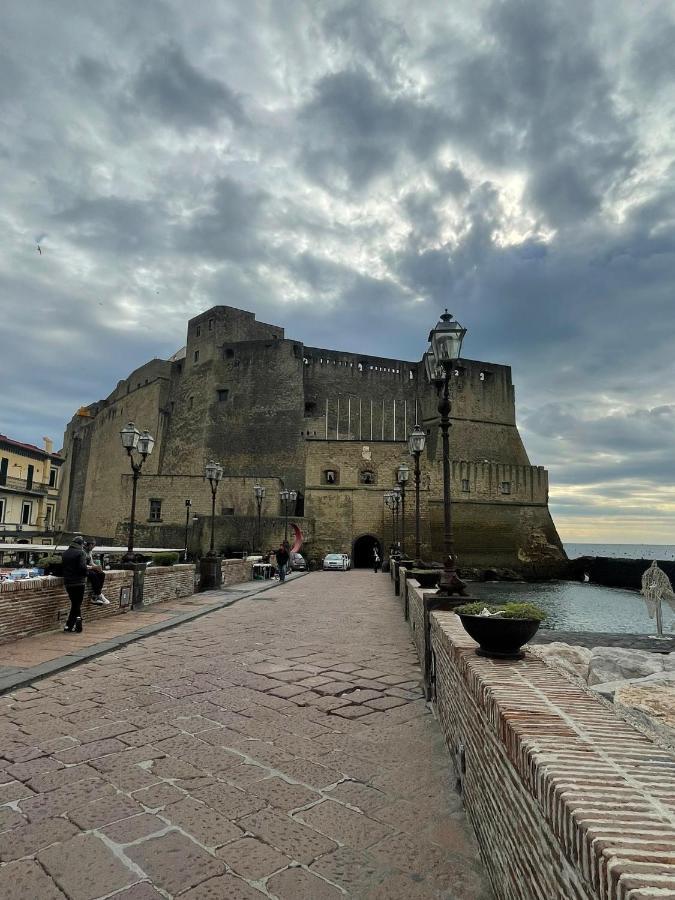 Ropelli Santa Chiara Apartment Naples Luaran gambar